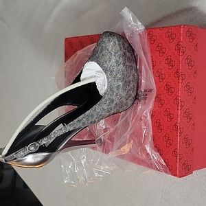 Guess Jacoba womans heels silver fabric 8m